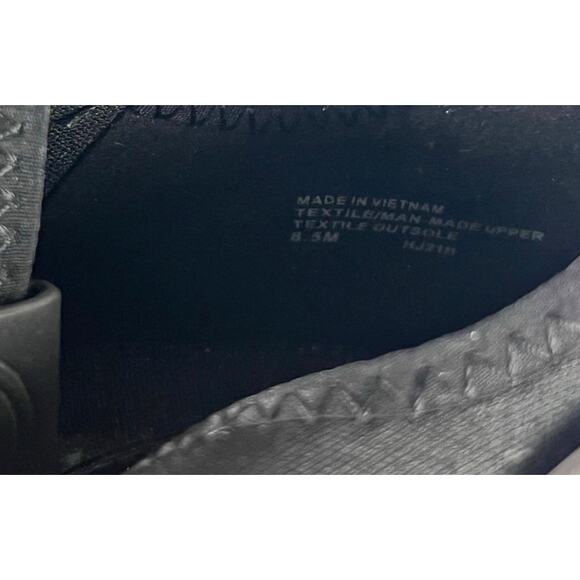 Michael Kors Muse Scuba Slip-On Trainer Sneakers Black White 8.5 - Picture 12 of 12